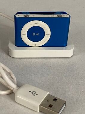 Blue iPod Shuffle